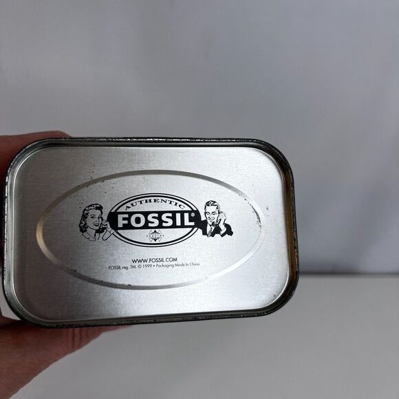 FOSSIL Tin Can Watch Empty Authentic Genuine Fossil 1999 w/ Accessories - Picture 8 of 14